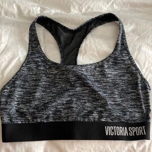 Victoria’s Secret sports bra size medium
